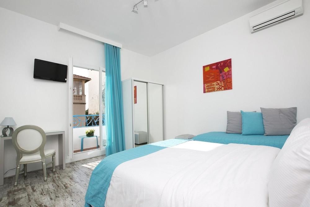 La Hotel 3*