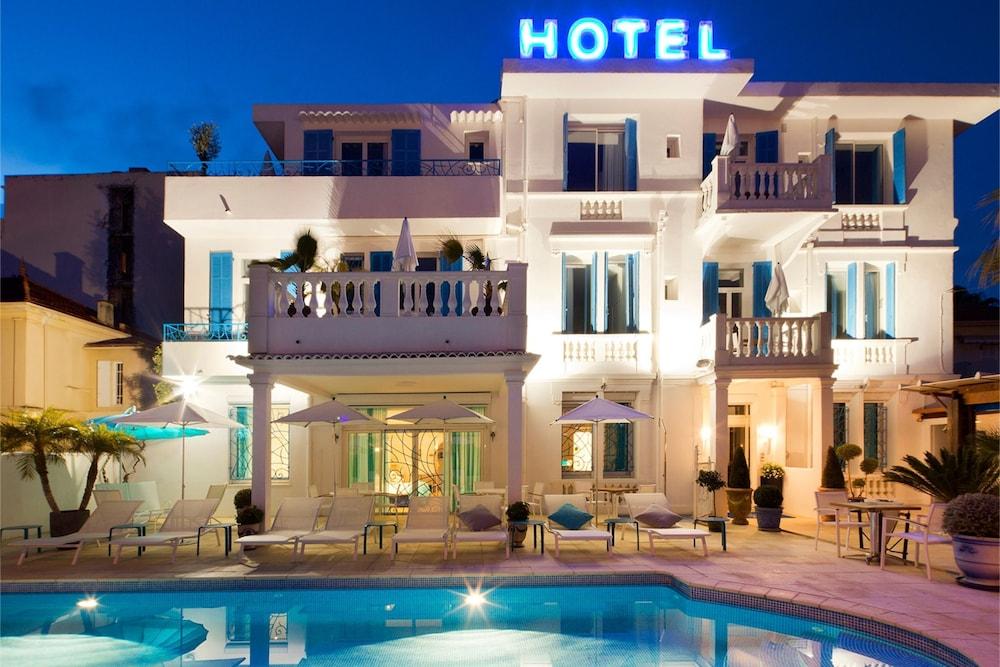 La Hotel